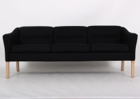 Grandt Design model 77, med ny sædehøjde 3 pers sofa